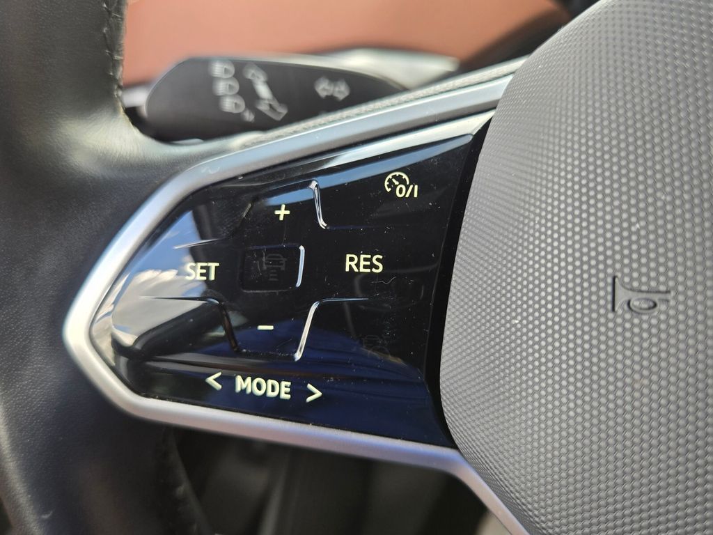 2021 Volkswagen Id.4 - $21,500