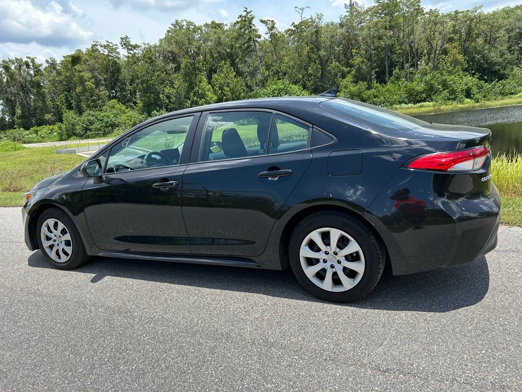 Thumbnail: 2023 Toyota Corolla - 3