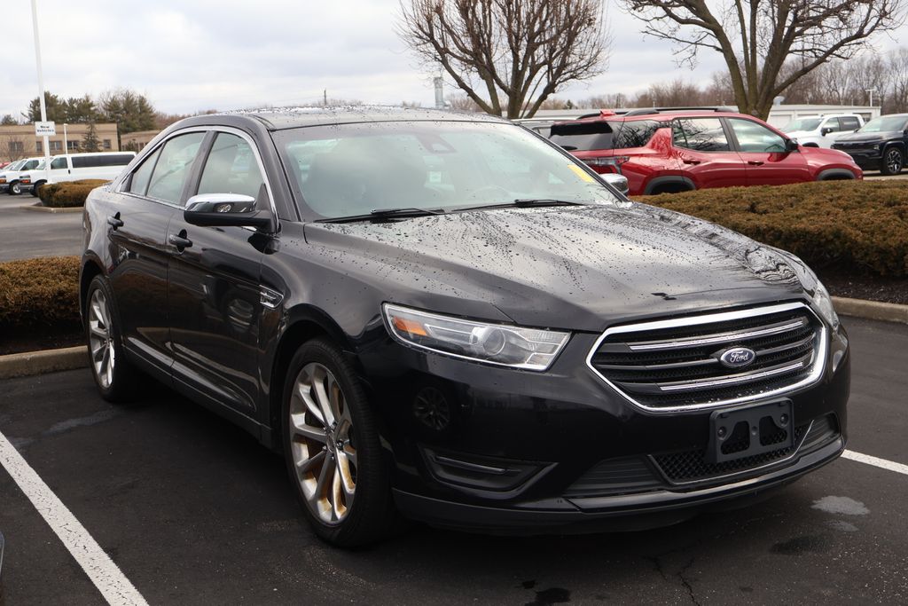 2018 Ford Taurus Limited Edition 3