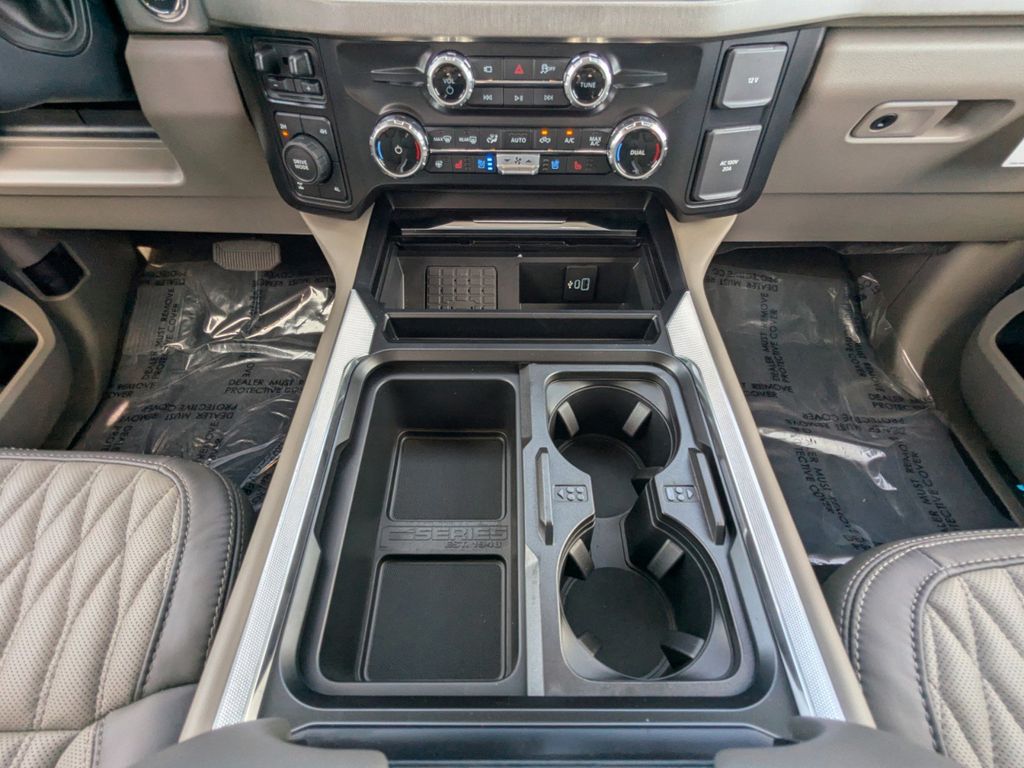 2026 Ford F-250 Platinum