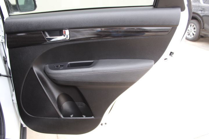 Used Car 2013 Kia Sorento  Ex For Sale Under $10,000 In Georgetown, Texas