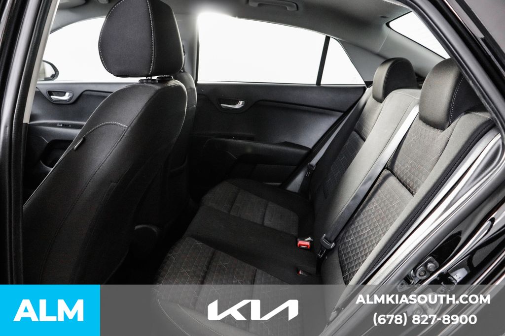 2022 Kia Rio LX photo 14