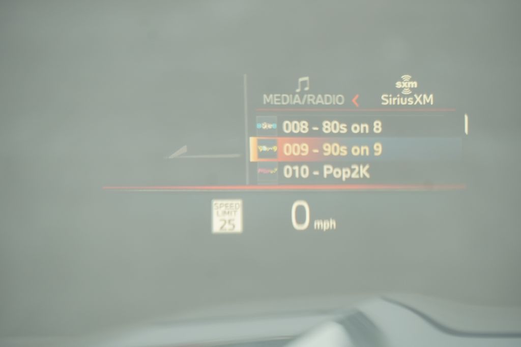 Thumbnail: 2026 BMW X7 - 8