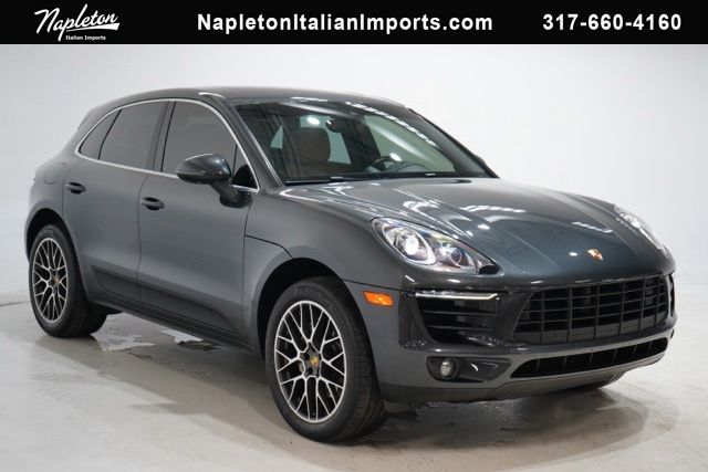 Gray (Volcano Grey Metallic) 2018 Porsche Macan S AWD SUV / Crossover All-Wheel Drive 7-Speed Automatic