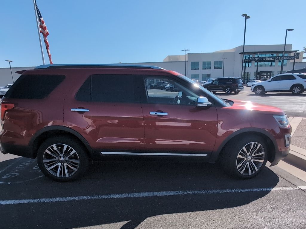 Thumbnail: 2017 Ford Explorer - 7