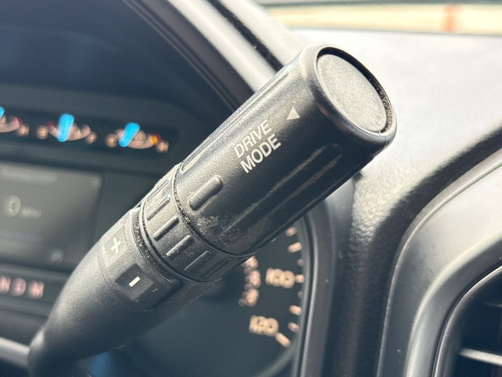 Used 2018 Gray Ford STX image 23