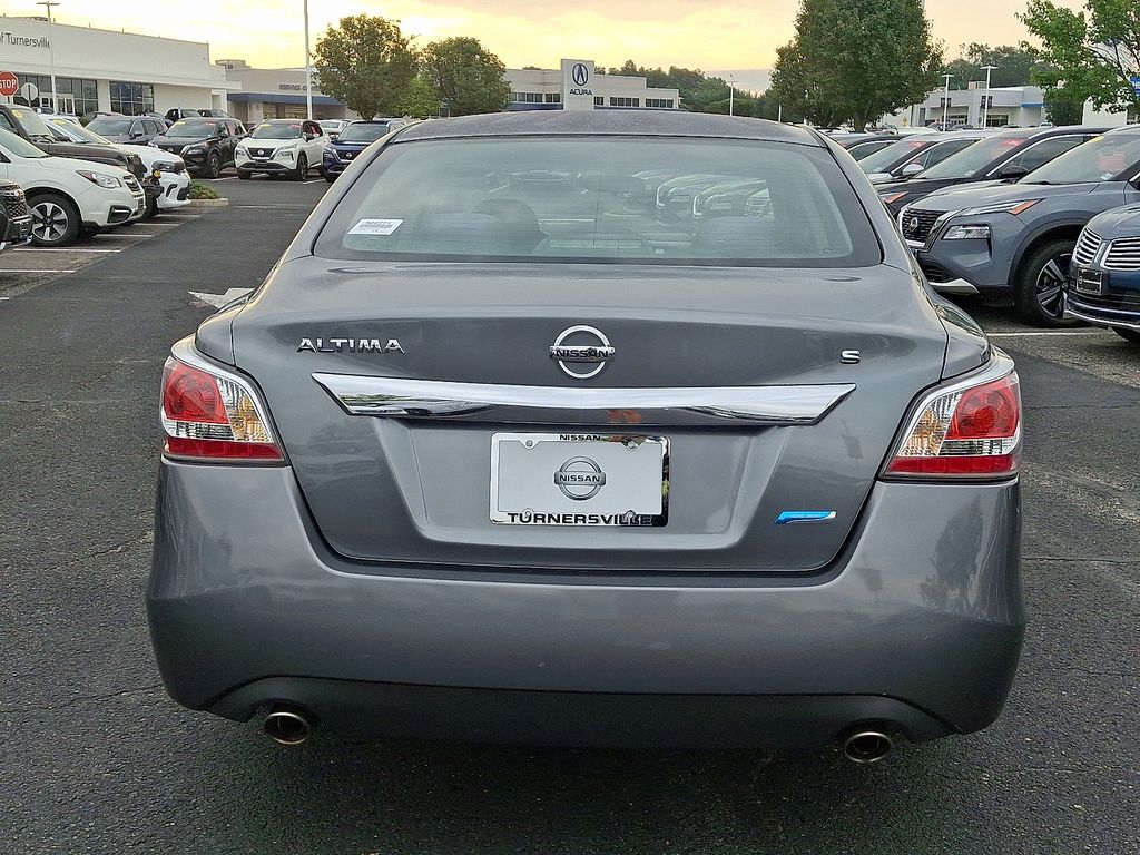 Thumbnail: 2014 Nissan Altima - 5