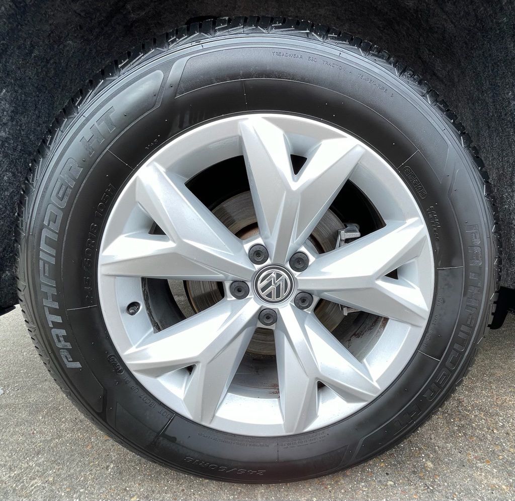 2019 Volkswagen Atlas 3.6L V6 SE Gray at North Houston Mitsubishi