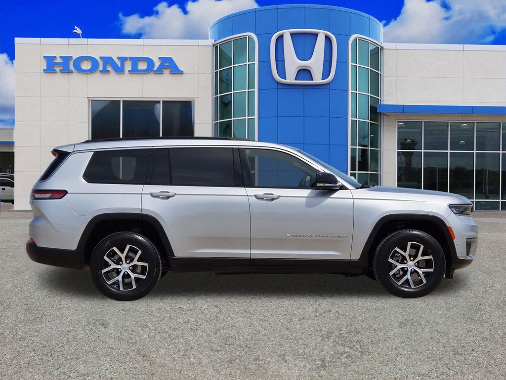 Used 2024 Jeep Grand Cherokee L SUV