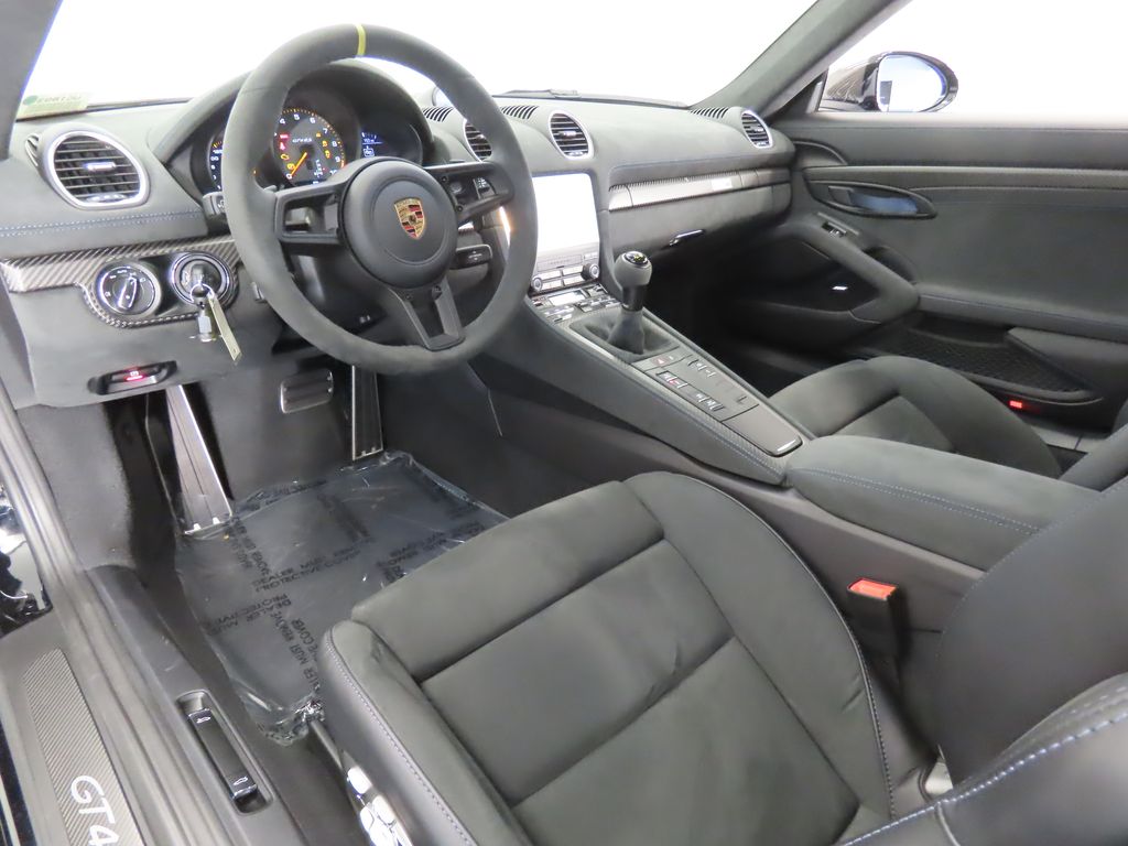 Thumbnail: 2024 Porsche 718 Cayman - 4