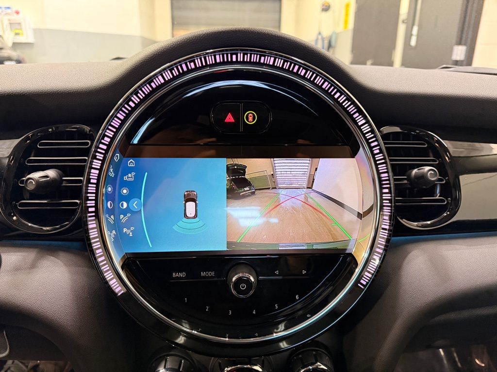 Thumbnail: 2024 MINI Cooper - 17