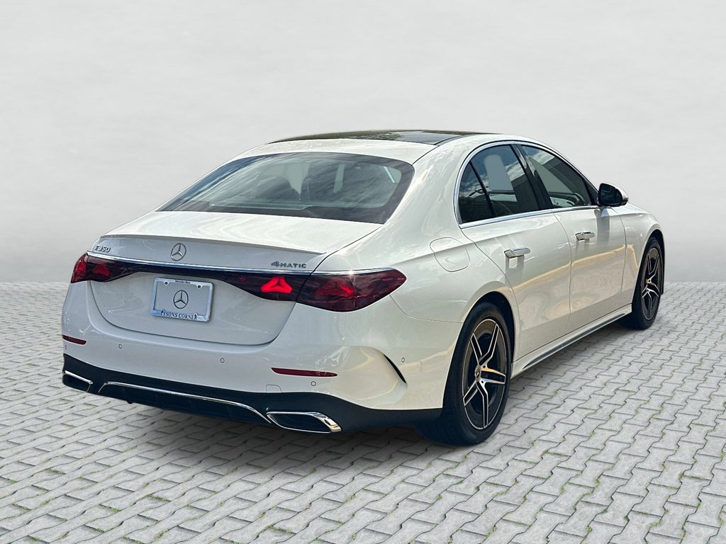 Thumbnail: 2025 Mercedes-Benz E-Class - 11