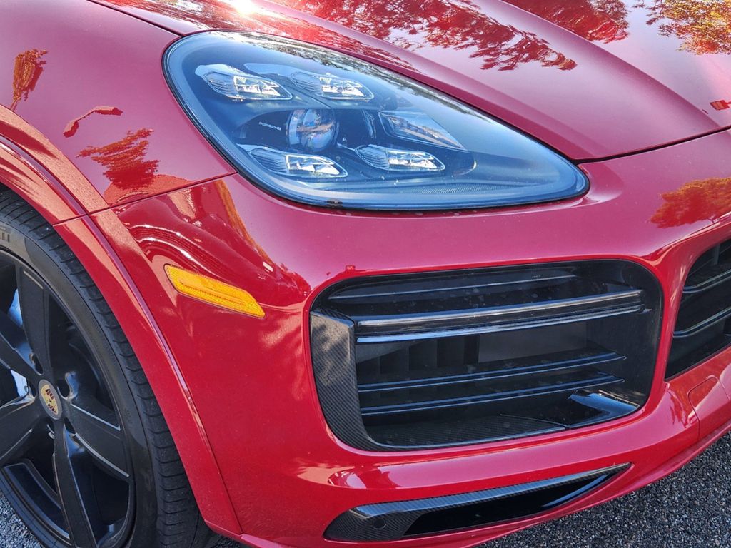 2022 Porsche Cayenne Coupe Turbo 7