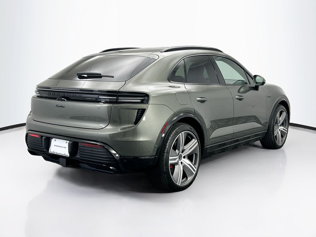 Thumbnail: 2025 Porsche Macan - 7