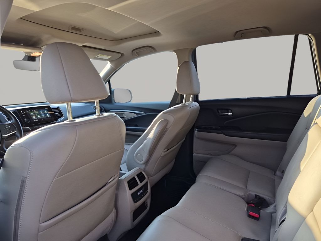 Used Car 2020 Honda Pilot  Ex-l For Sale Under $20,000 In Austin, Texas