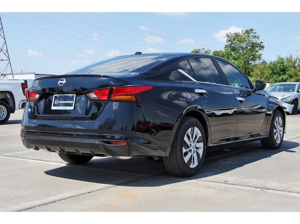 2025 Nissan Altima 2.5 S - 4