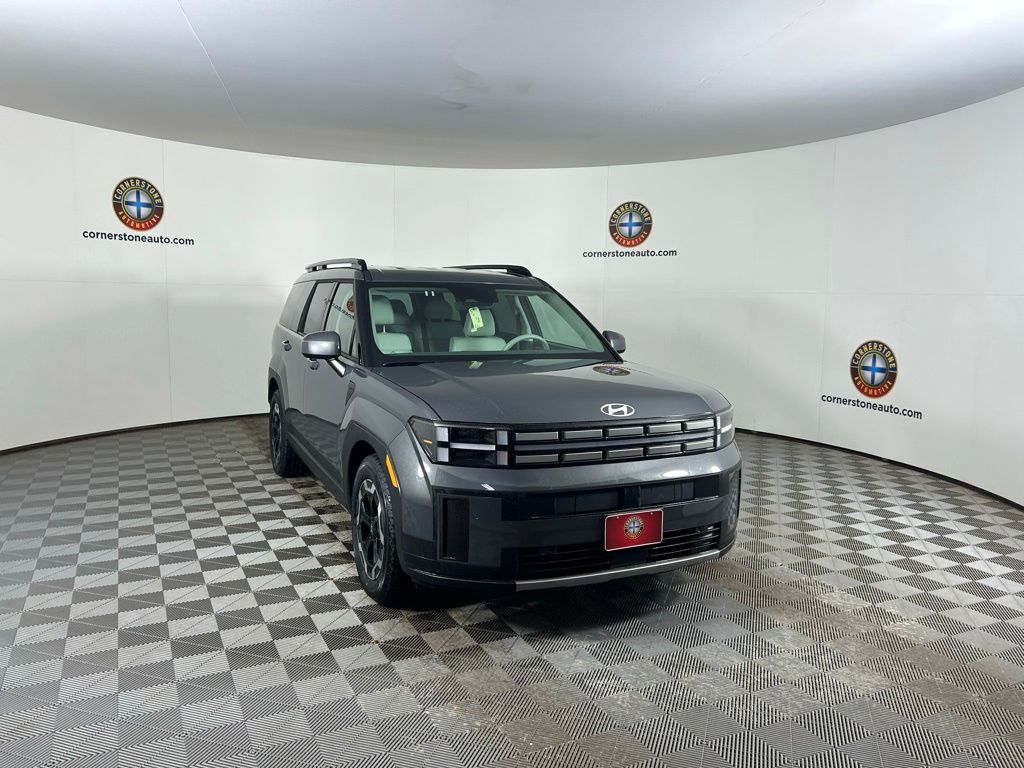 Used 2025 Gray Hyundai SEL image 19