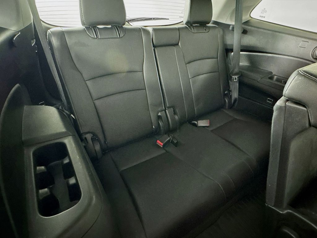 Used Car 2018 Honda Pilot  Ex-l For Sale Under $20,000 In Austin, Texas