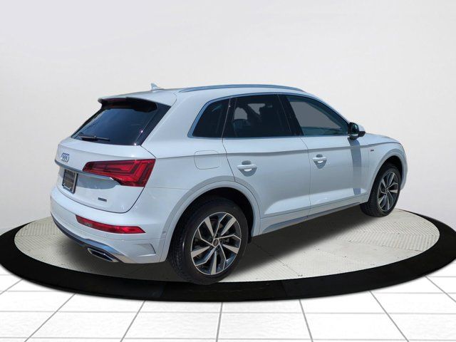 Used 2023 White Audi 45 S line Prestige image 3