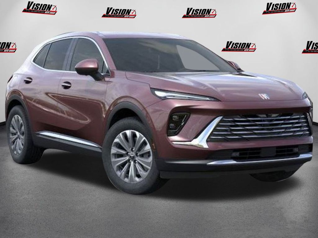 2025 Buick Envision Preferred's photo