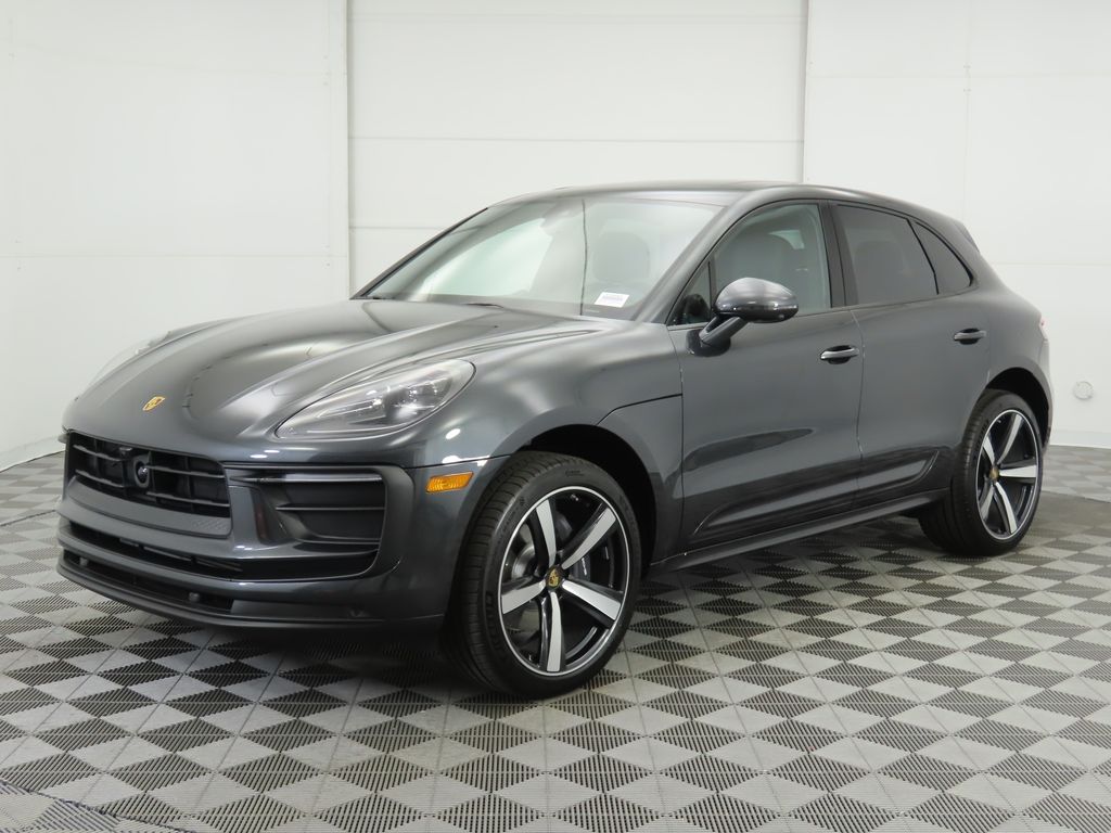 2024 Porsche Macan  -
                Phoenix, AZ