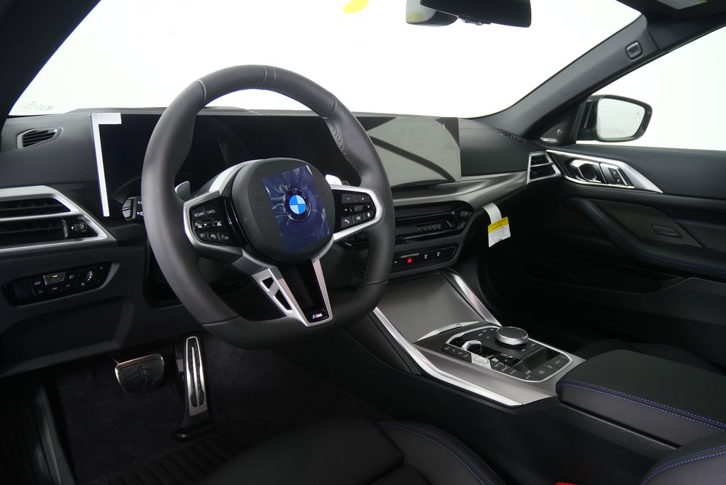 Thumbnail: 2026 BMW 4 Series - 15