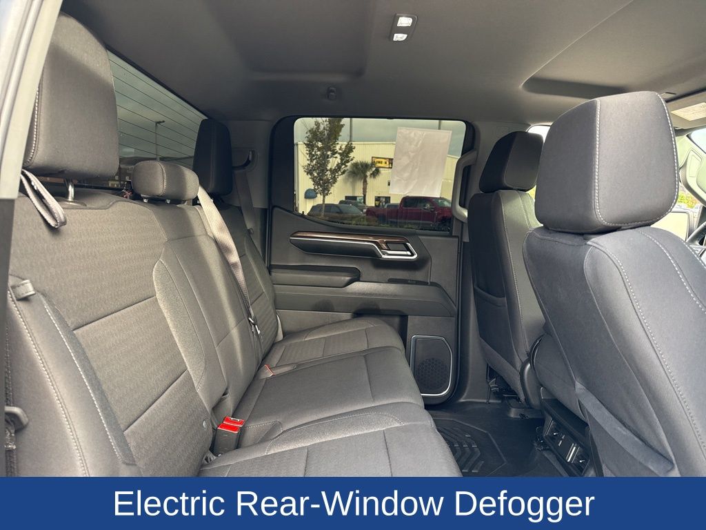 2024 Chevrolet Silverado 1500 4WD Crew Cab Short Bed RST