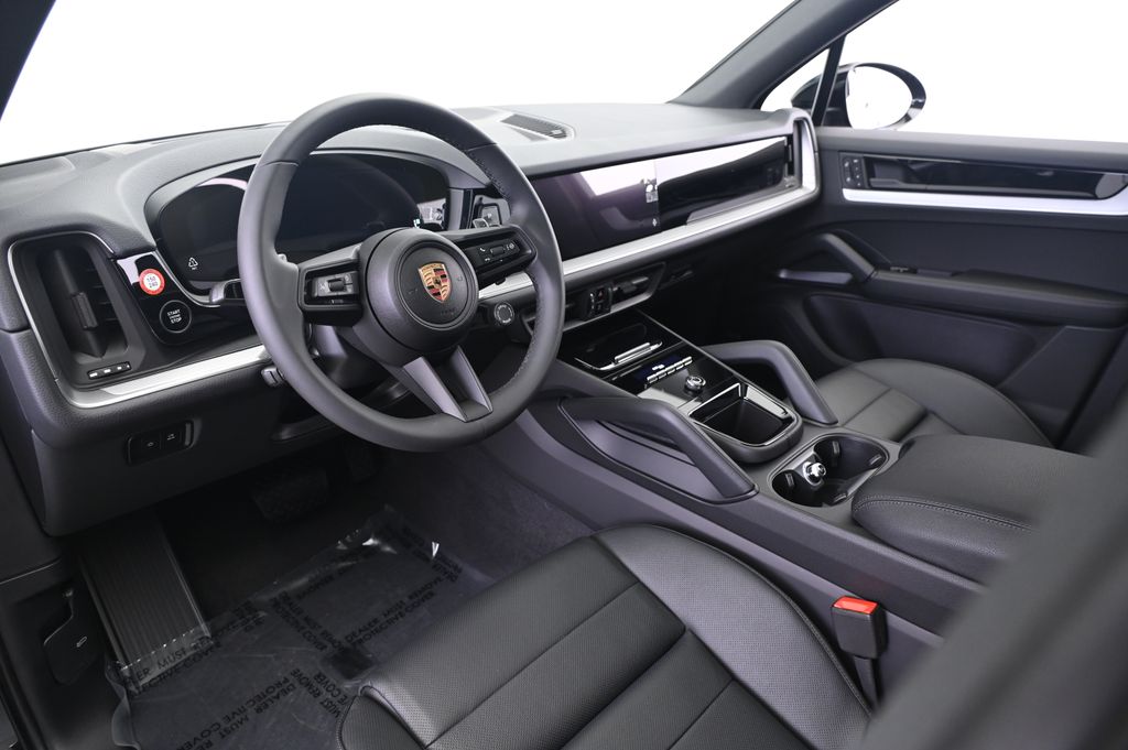 Thumbnail: 2025 Porsche Cayenne - 4