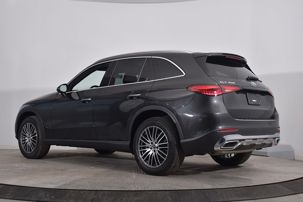 Thumbnail: 2026 Mercedes-Benz GLC - 3