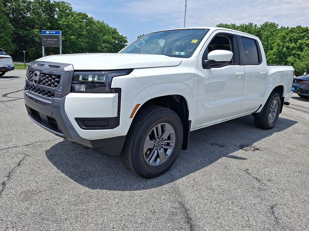 2026 Nissan Frontier — photo 2
