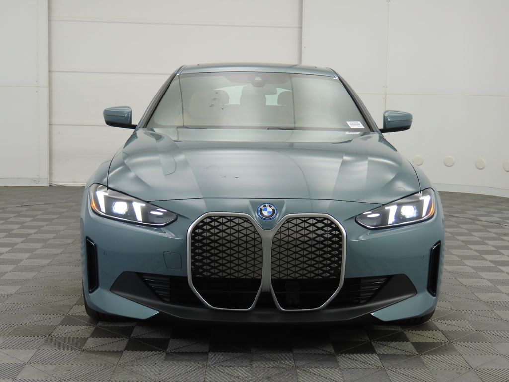 2025 BMW i4 eDrive40 2