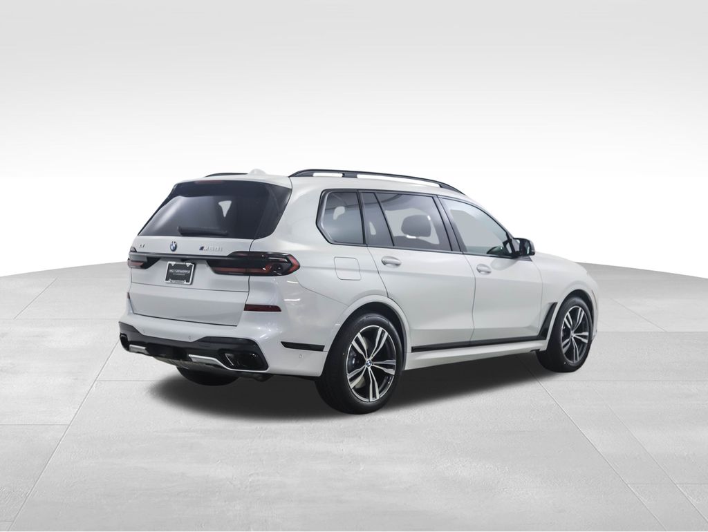 Thumbnail: 2026 BMW X7 - 6