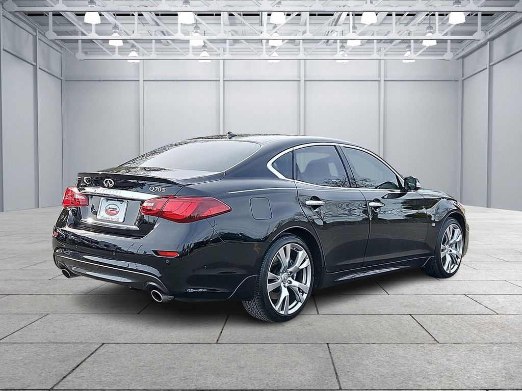Thumbnail: 2019 INFINITI Q70 - 7