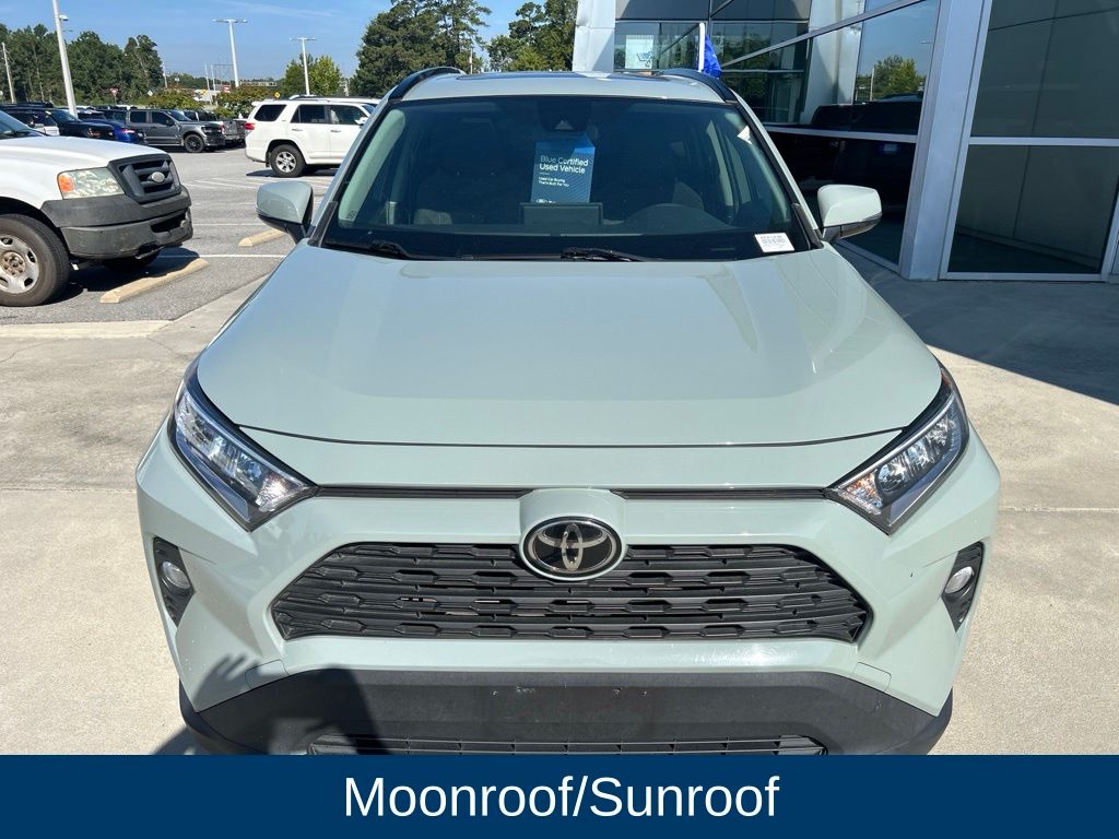 2021 Toyota RAV4 XLE