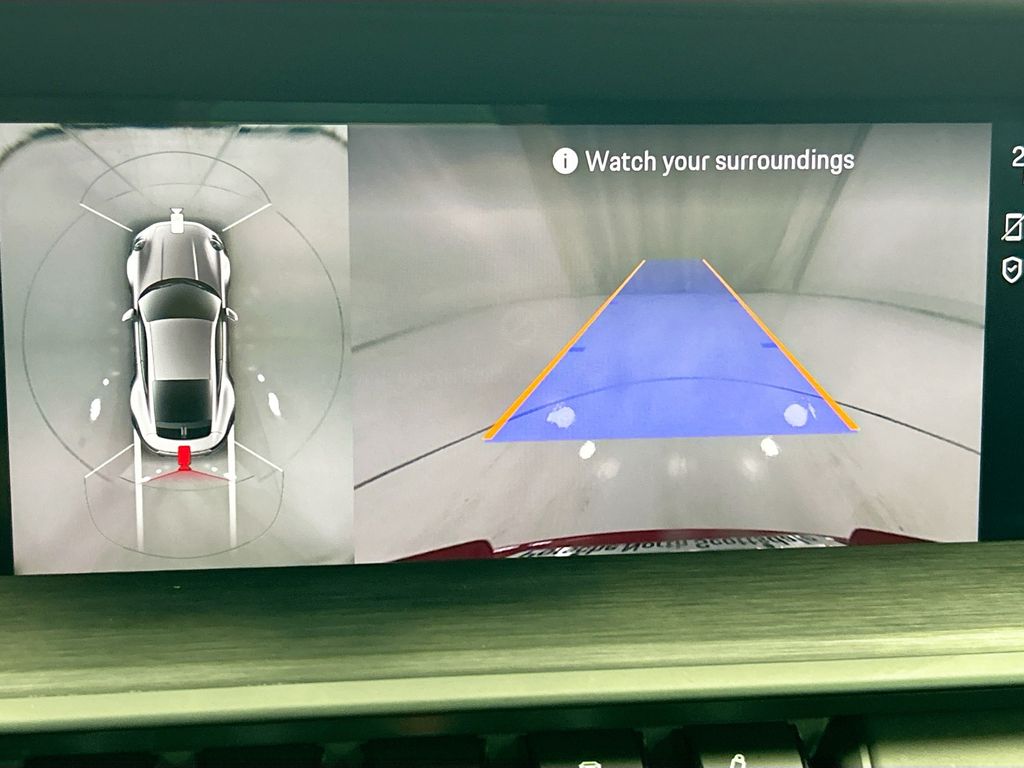 Thumbnail: 2024 Porsche 911 - 17