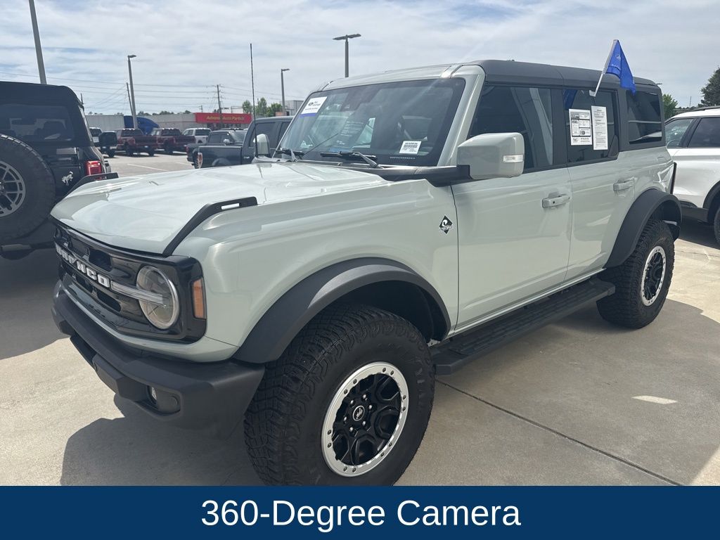 2024 Ford Bronco Outer Banks
