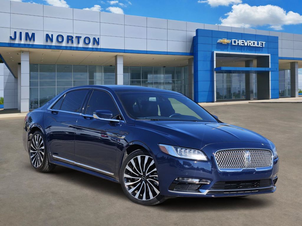 Blue 2017 Lincoln Continental Sedan All-Wheel Drive 6-Speed Automatic