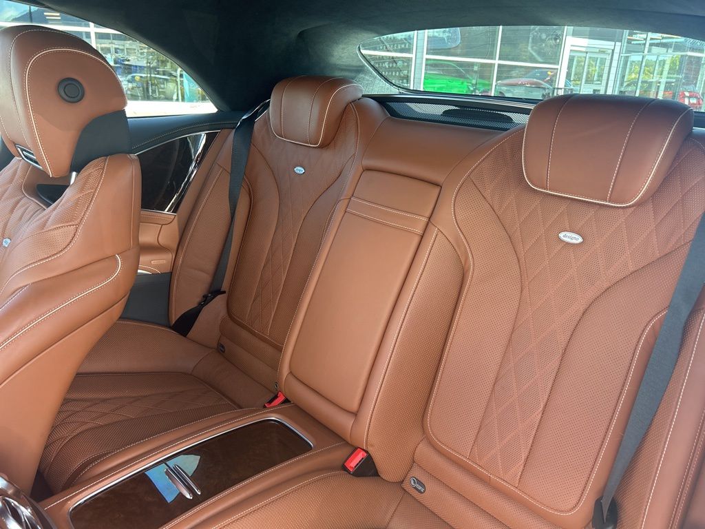 Thumbnail: 2017 Mercedes-Benz S-Class - 12