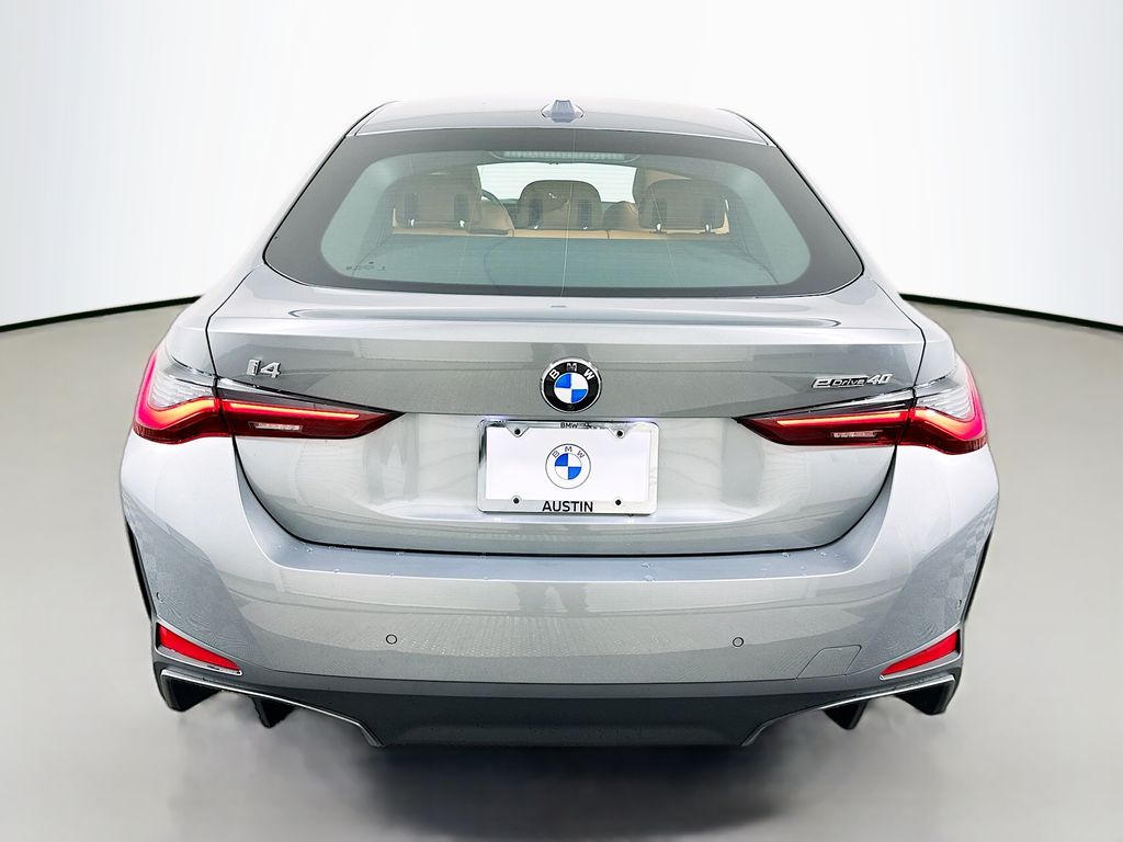 Thumbnail: 2026 BMW i4 - 6