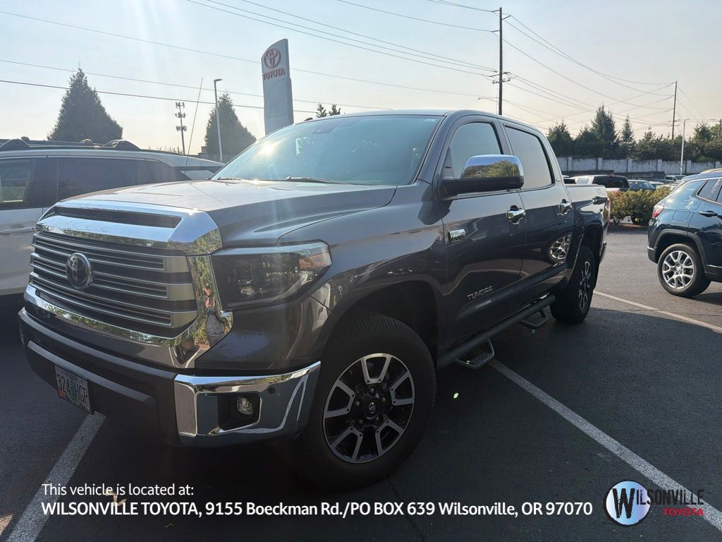 2019 Toyota Tundra Gris (Magnetic Gray Metallic) Camioneta Todo terreno 6 velocidades Automática