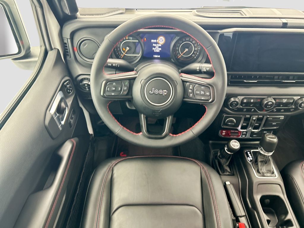 Thumbnail: 2024 Jeep Gladiator - 10