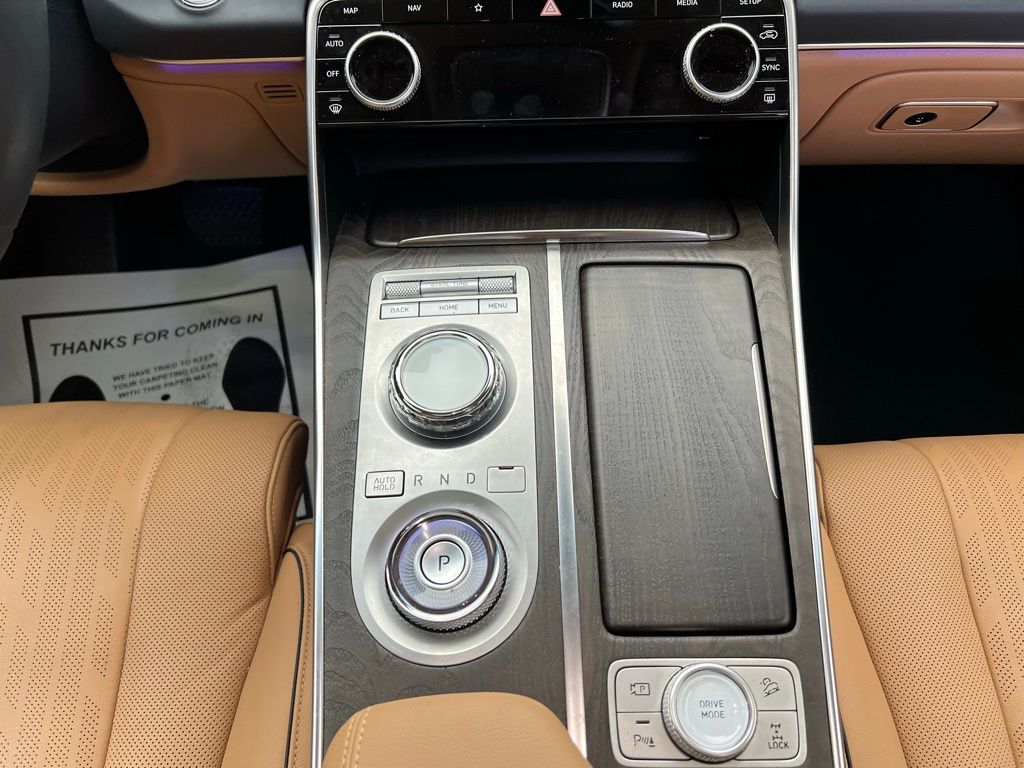 Thumbnail: 2024 Genesis GV80 - 11