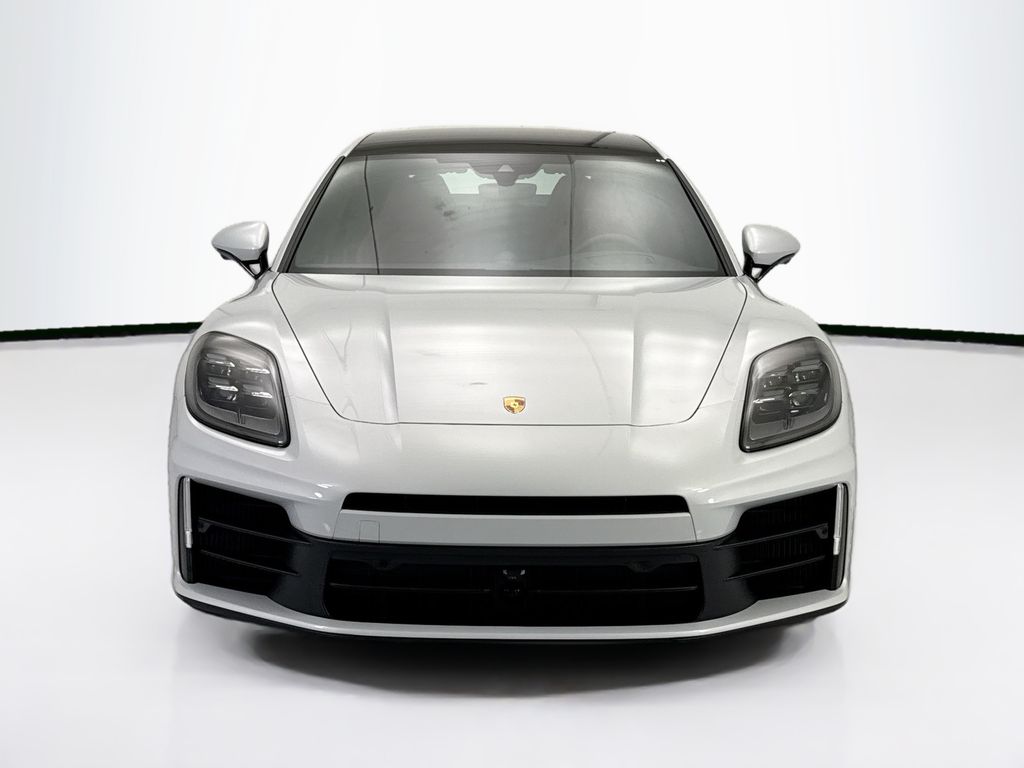 Thumbnail: 2026 Porsche Panamera - 10
