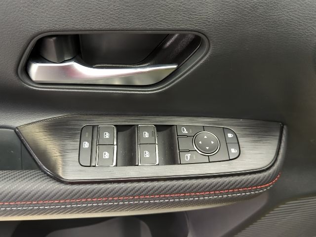2025 Nissan Kicks SR - Photo 22