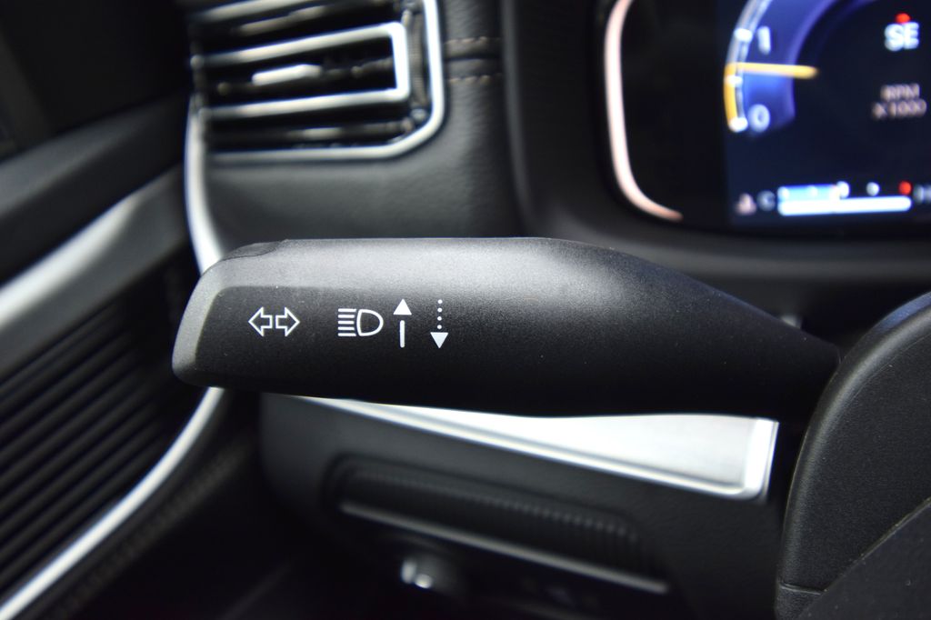 new 2026 Jeep Grand Wagoneer car, priced at $73,559