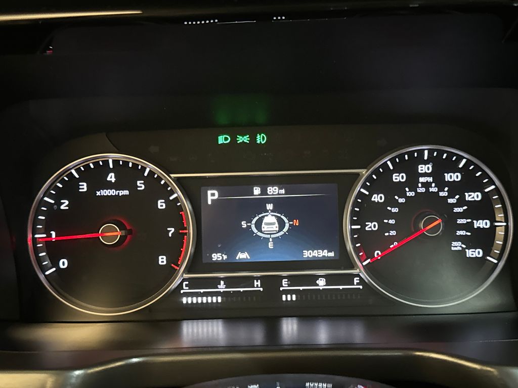 Certified Used 2022 Gray Kia SX image 24