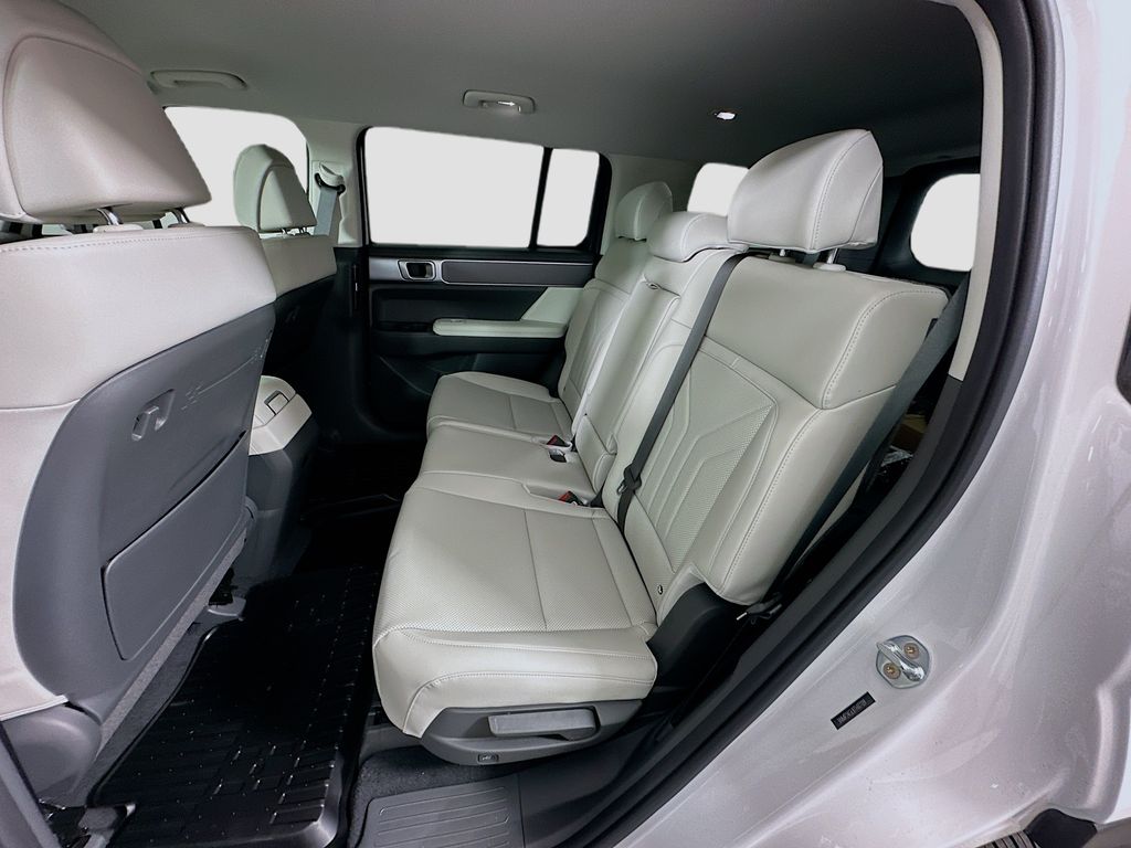 Thumbnail: 2026 Hyundai Santa Fe - 16