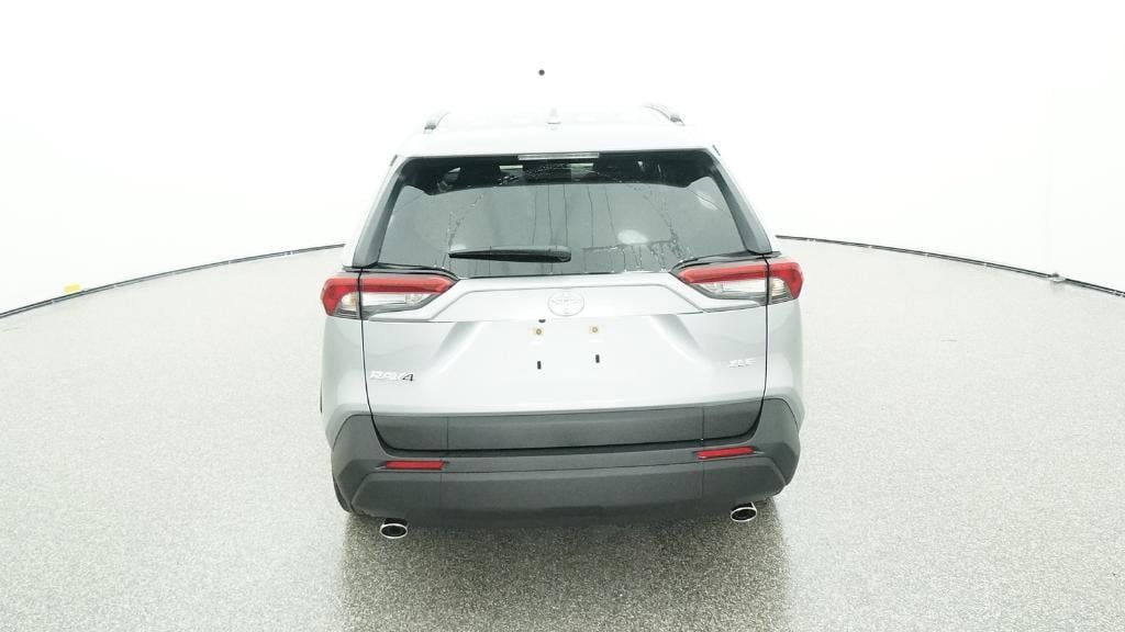 Thumbnail: 2025 Toyota RAV4 - 15