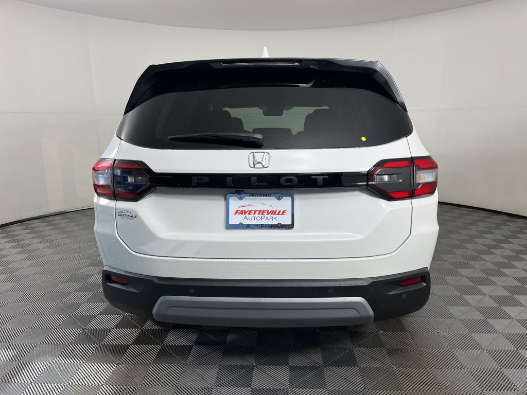 Thumbnail: 2025 Honda Pilot - 4