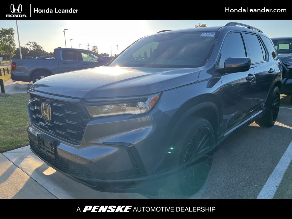 Thumbnail: 2023 Honda Pilot - 1
